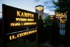 miniatura Wyższa Szkoła Prawa i Administracji w Przemyślu - kampus nocą