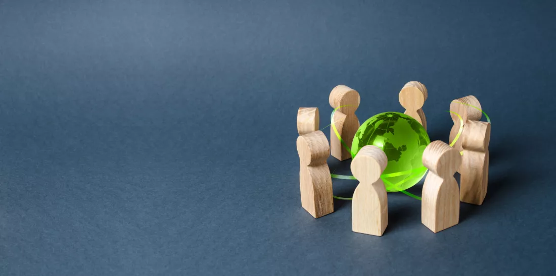 people-surrounded-green-globe-world-planet-earth-diplomacy-crowdfunding