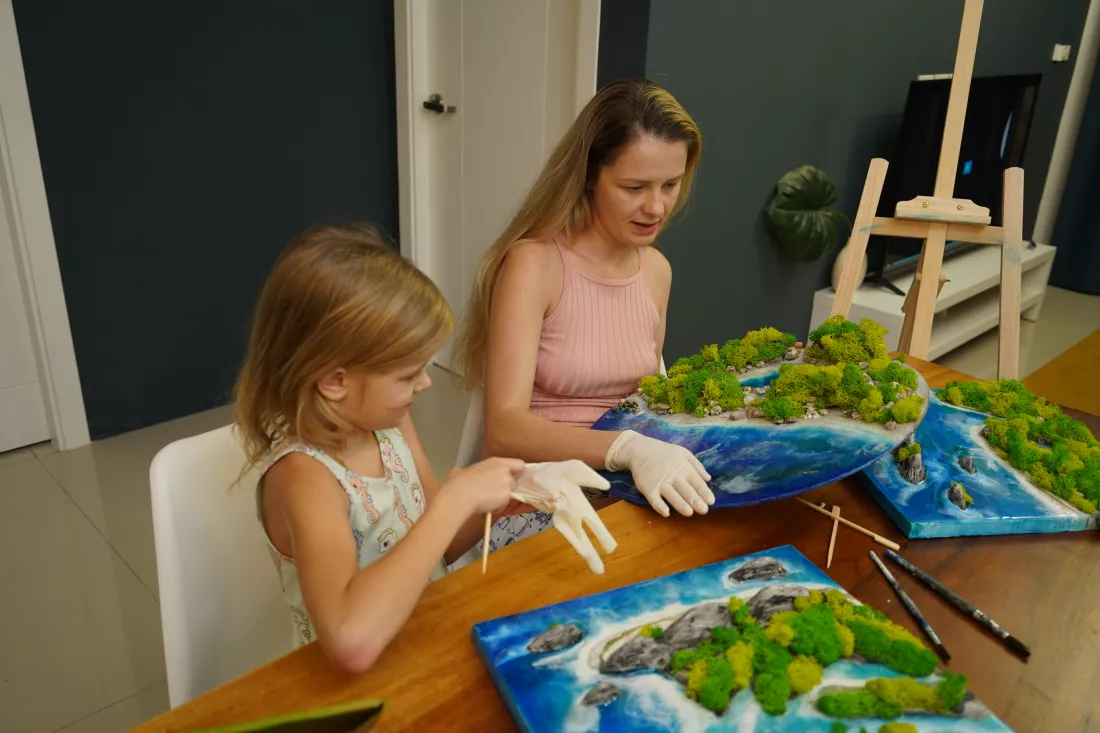 mother-her-daughter-craft-vibrant-natural-landscapes(1)
