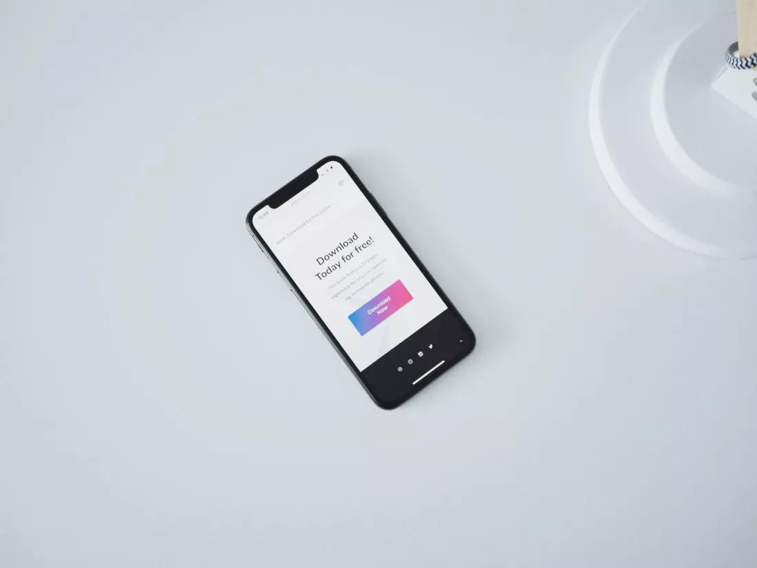 aidan-hancock-EwKkZu18HPo-unsplash