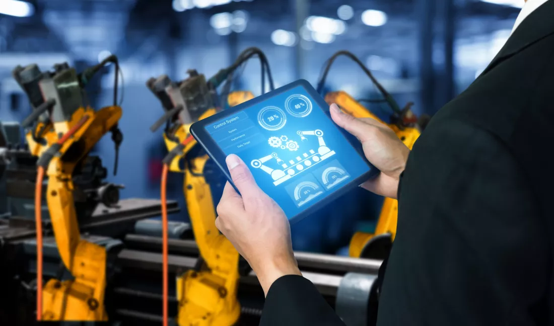 smart-industry-robot-arms-digital-factory-production-technology