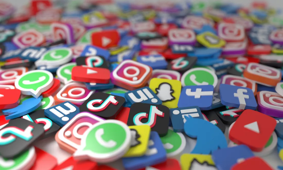 Social mediav