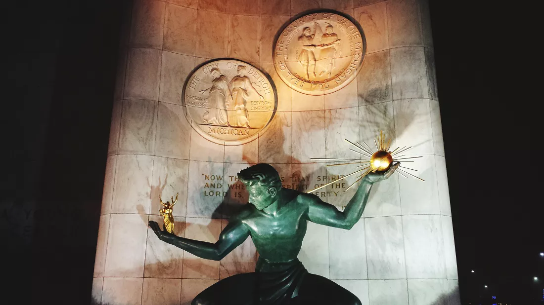 low-angle-view-statue-night