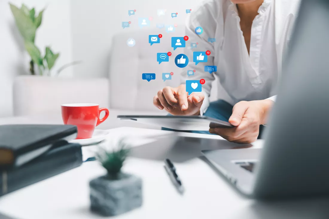 woman-using-digital-tablet-staying-home-online-marketing-business-business-woman-using-smart-phone-with-social-network-service-sns-social-media-concept-social-media-business