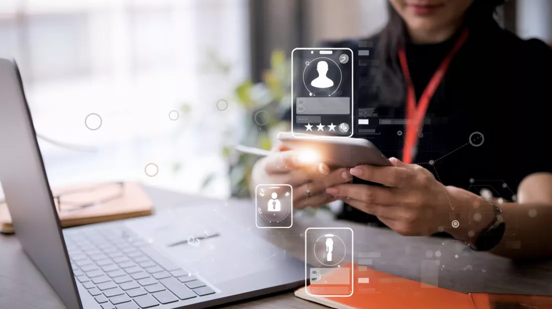 Social media PR i face-checkingv